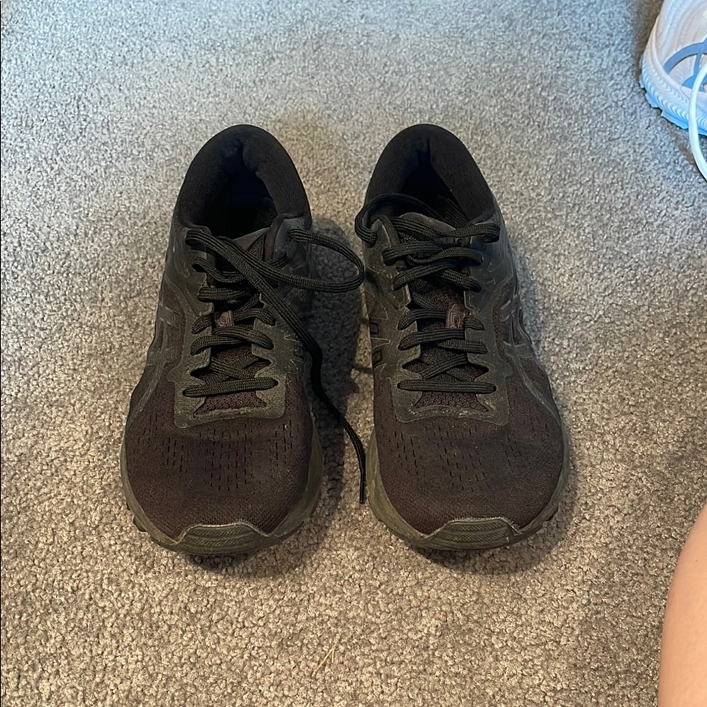 Asics Black Athletic Shoes for Performance